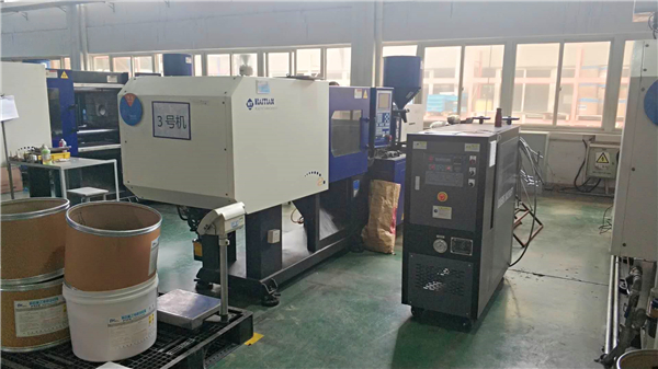 注塑模具怎么通過(guò)油溫機(jī)加熱？