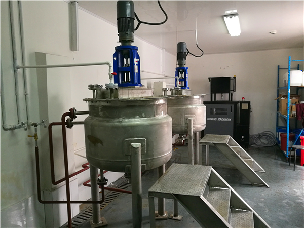 導熱油電加熱器在油罐控溫的應(yīng)用